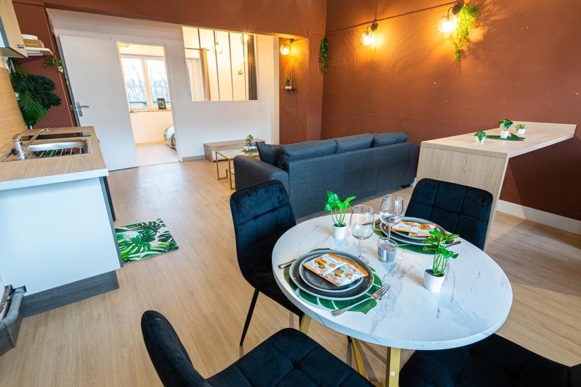Apartment A 100 M De La Vielle Ville, Proche Remparts, Cosy