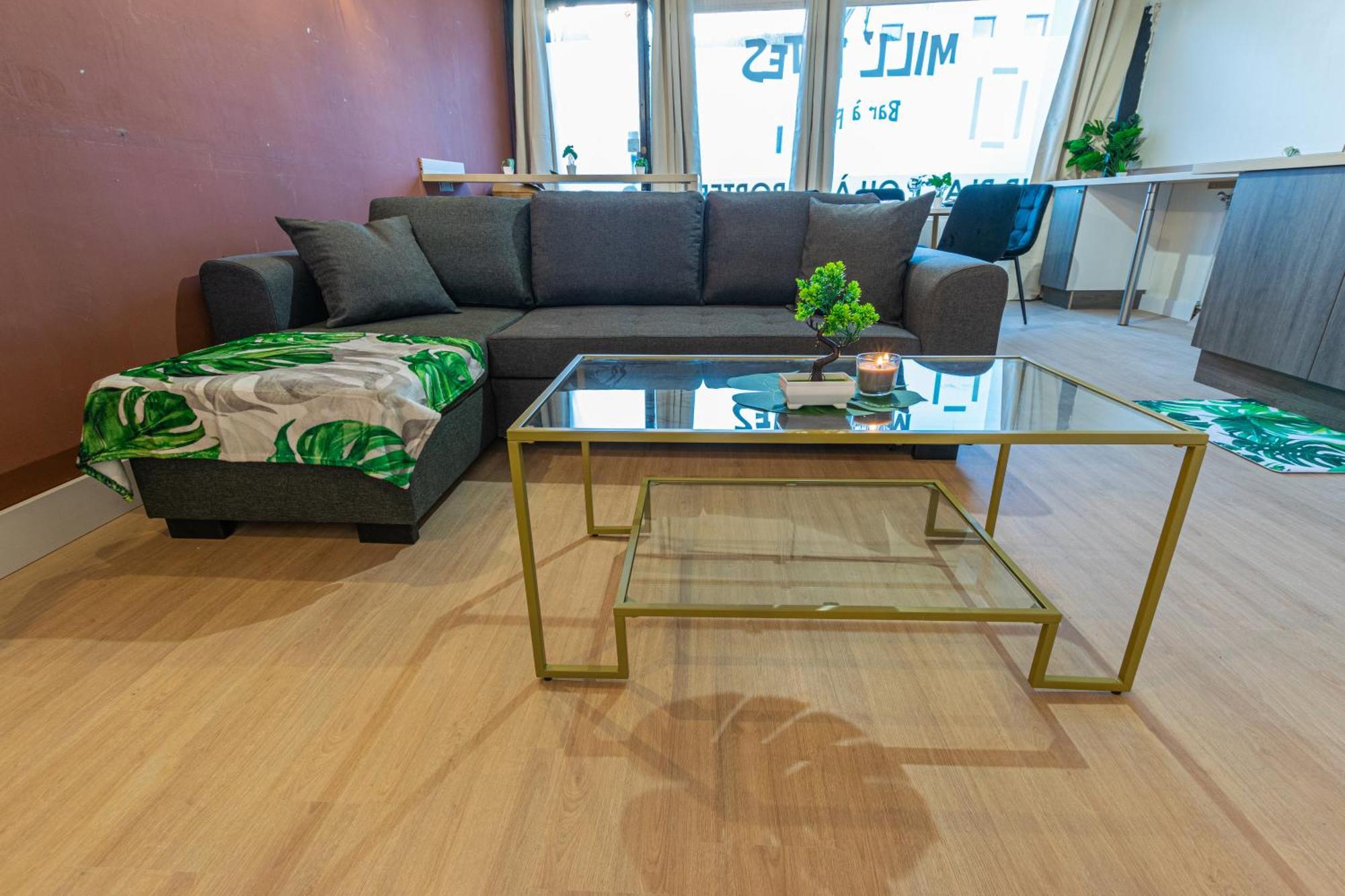 A 100 M De La Vielle Ville, Proche Remparts, Cosy Appartement
